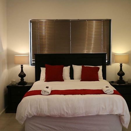 Millennium Body Guards Guesthouse Hartbeespoort Exterior foto