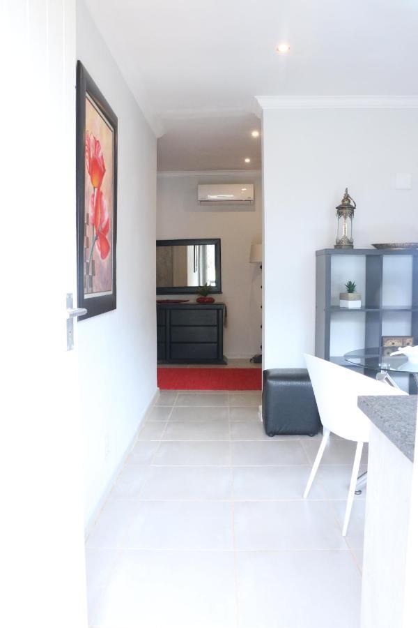 Millennium Body Guards Guesthouse Hartbeespoort Exterior foto